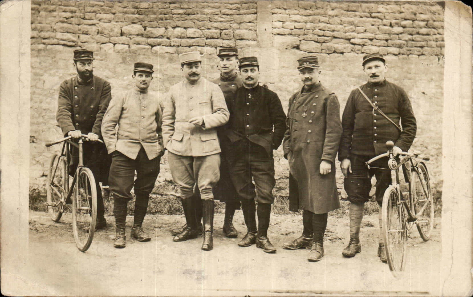 Real photo Militaria Soldats Cycles Bicycle
