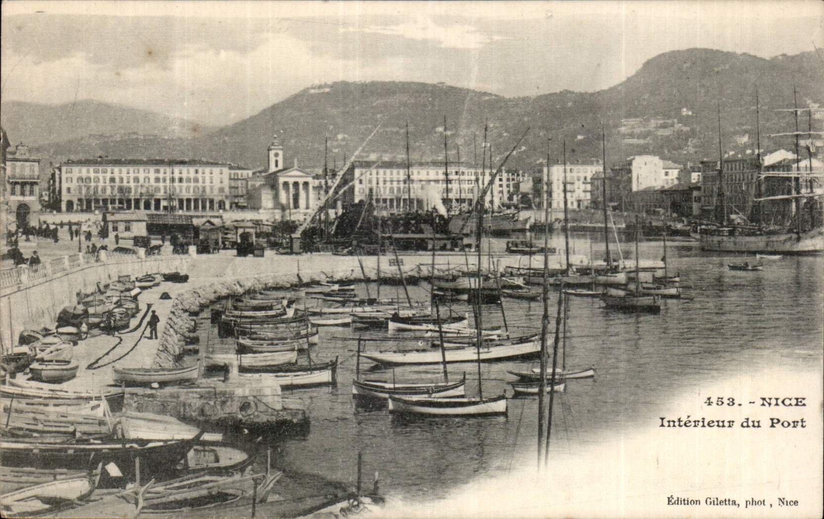 - Interior del puerto - CPA agradable