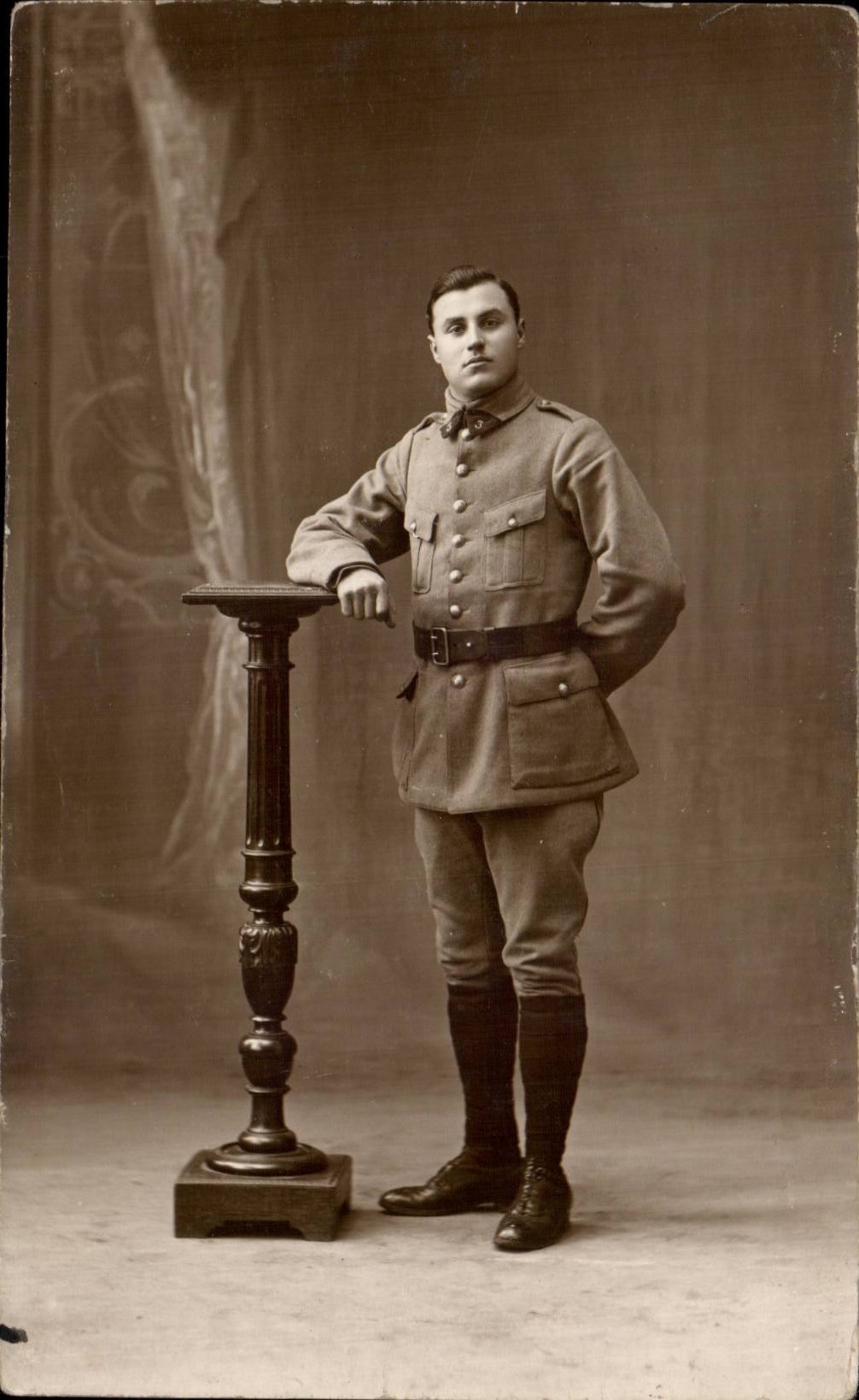 Real photo Militaria Soldier