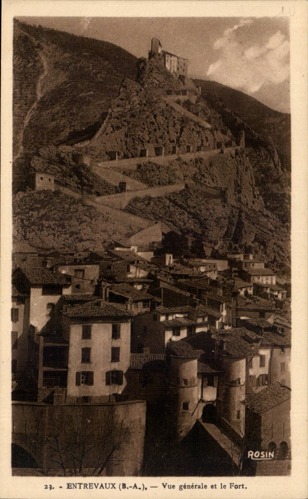 Entrevaux - View and Fort - CPA