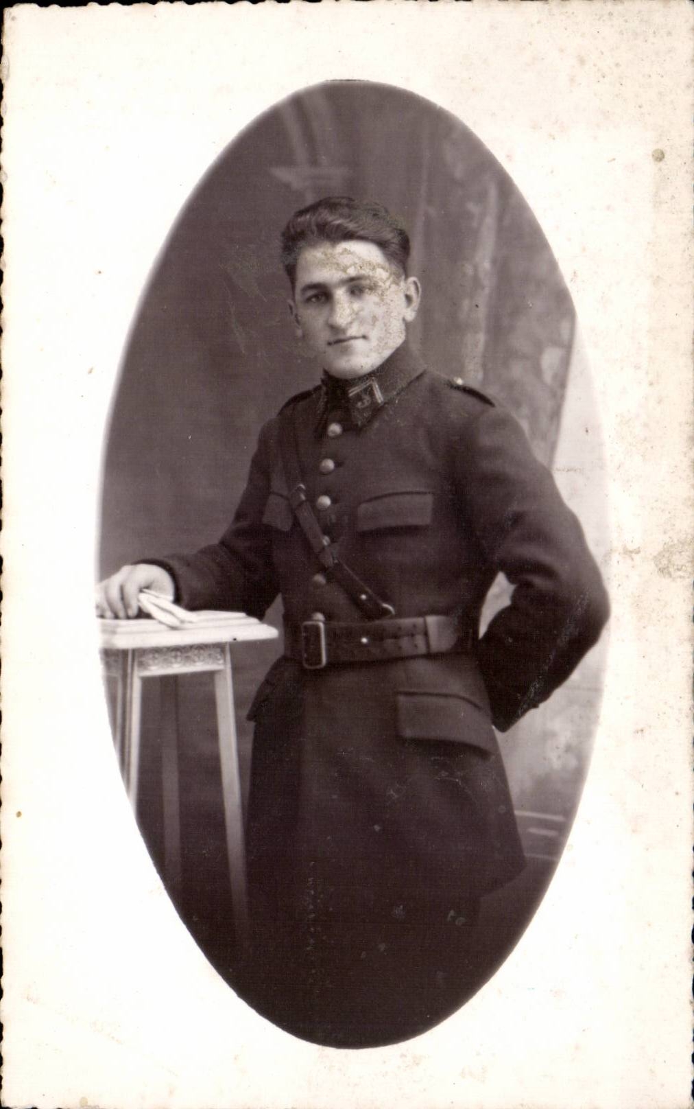 Real photo Militaria Soldier