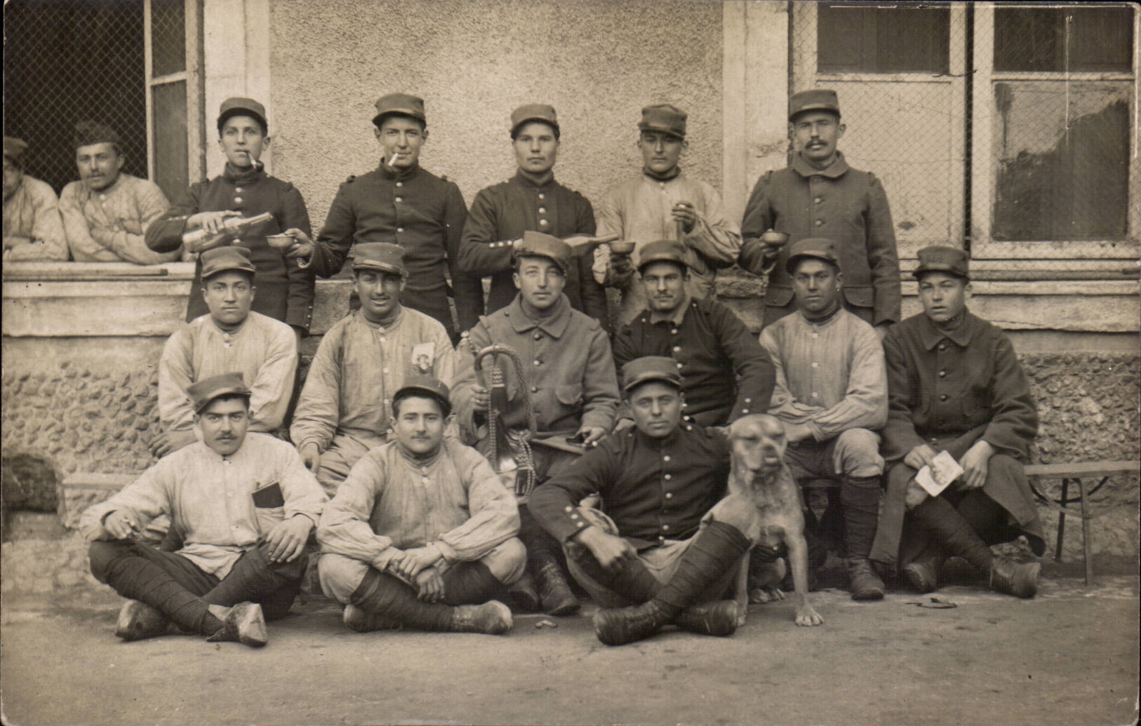 Real photo Militaria Soldiers