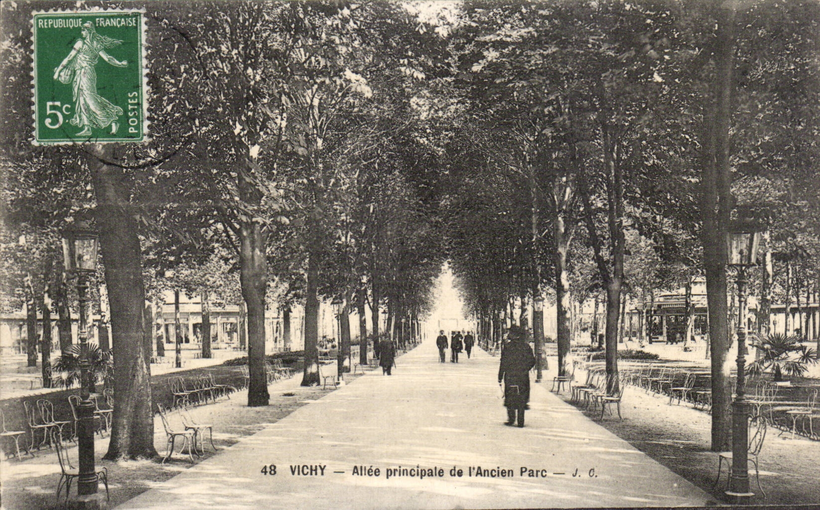 Vichy - Allee Principale de l Ancien Parc - CPA 
