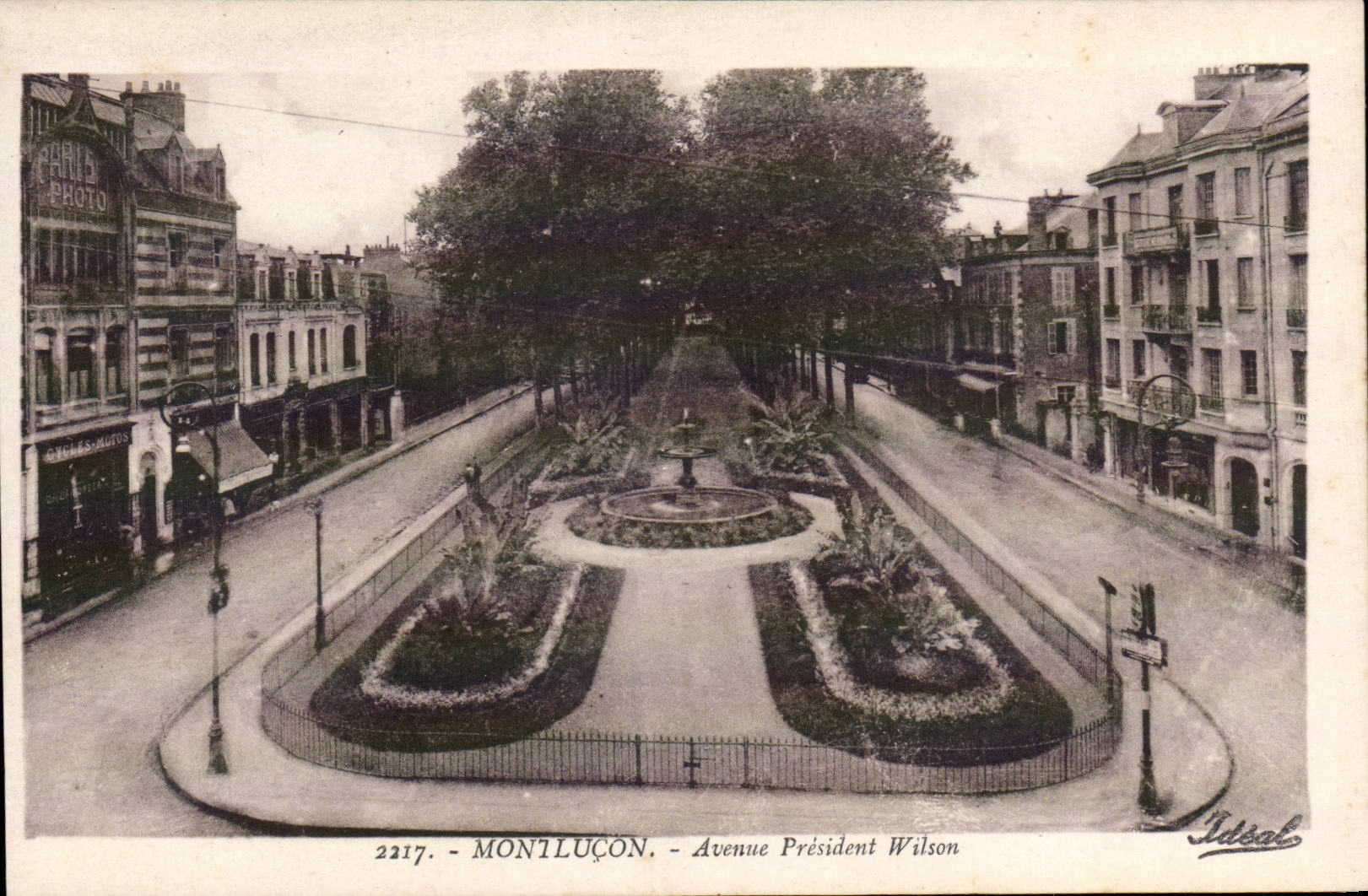Montlucon - Avenue President Wilson - CPA 