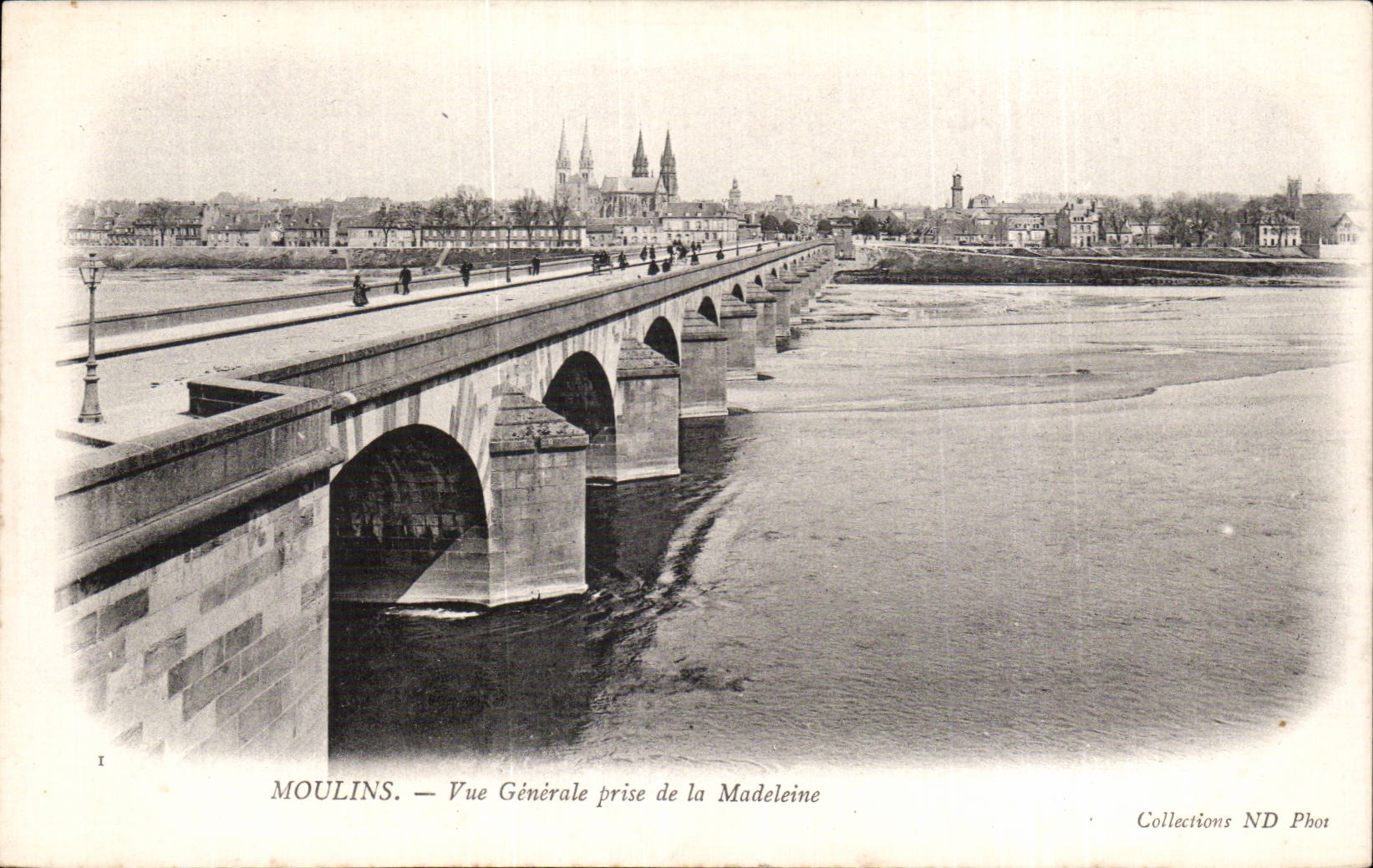 Moulins - View taken of the Madeleine - CPA