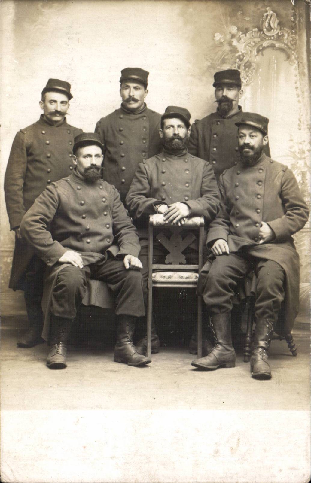 Real photo Militaria Soldiers