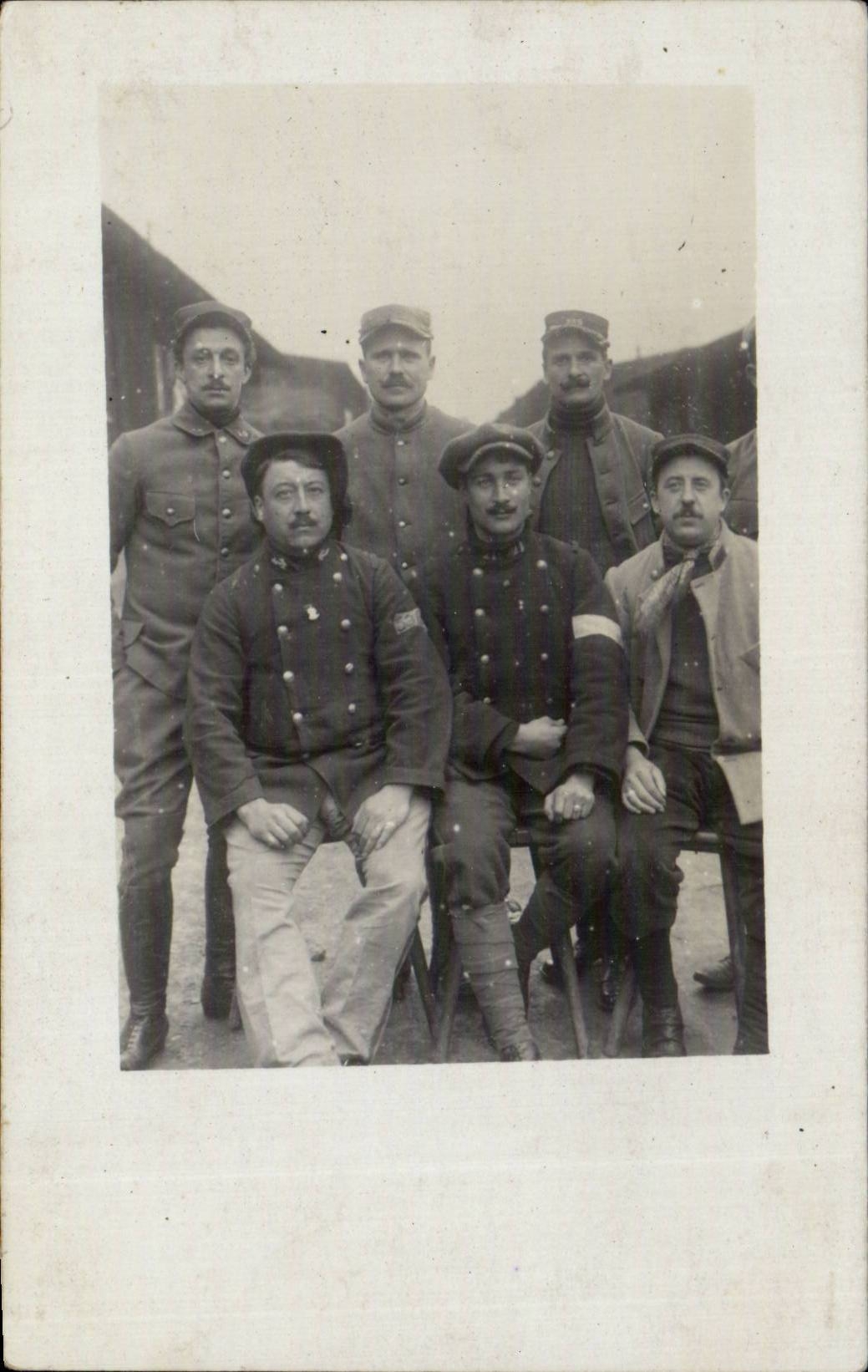 Real photo Militaria Soldiers