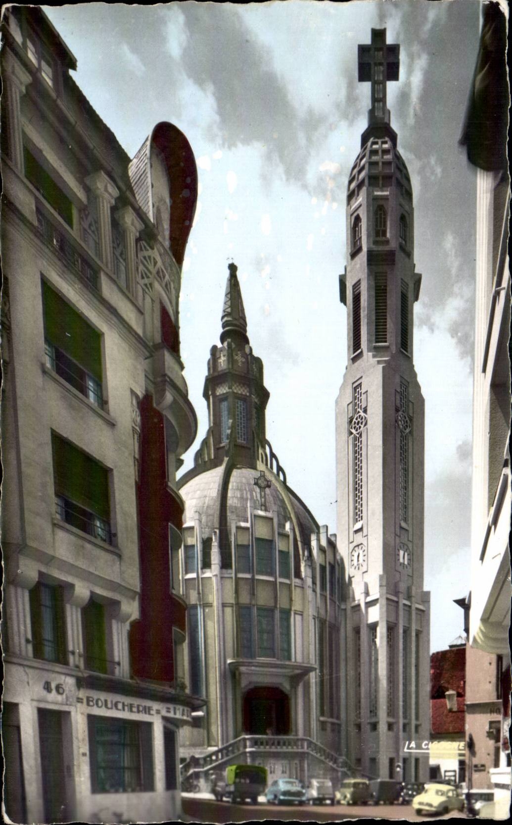 Vichy - Eglise Saint blaise - Reine des Villes d Eaux Boucherie - CPA 