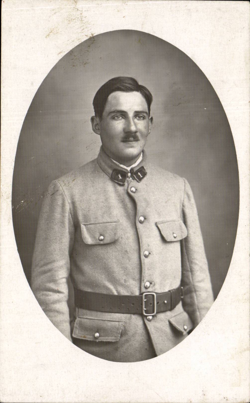 Real photo Militaria Soldier