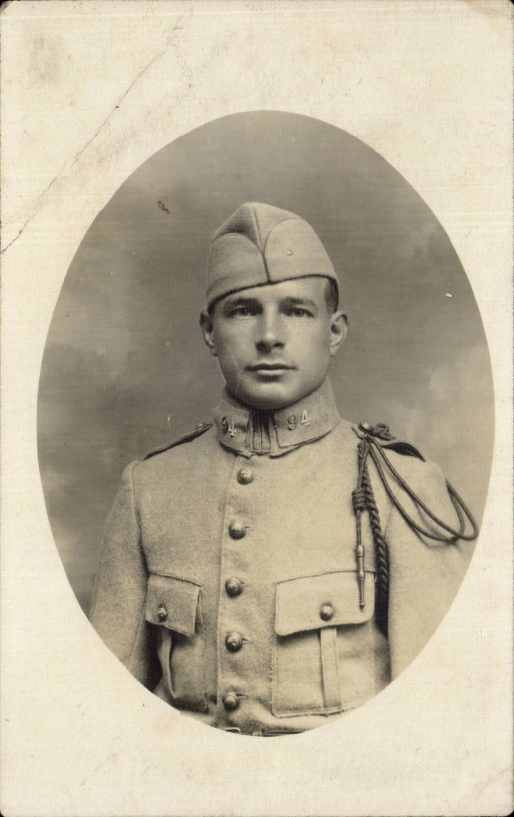 Real photo Militaria Soldier