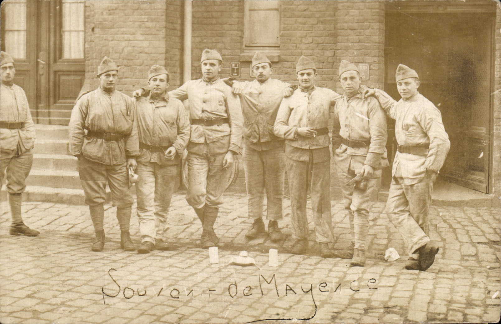 Real photo Militaria Mainz Soldiers