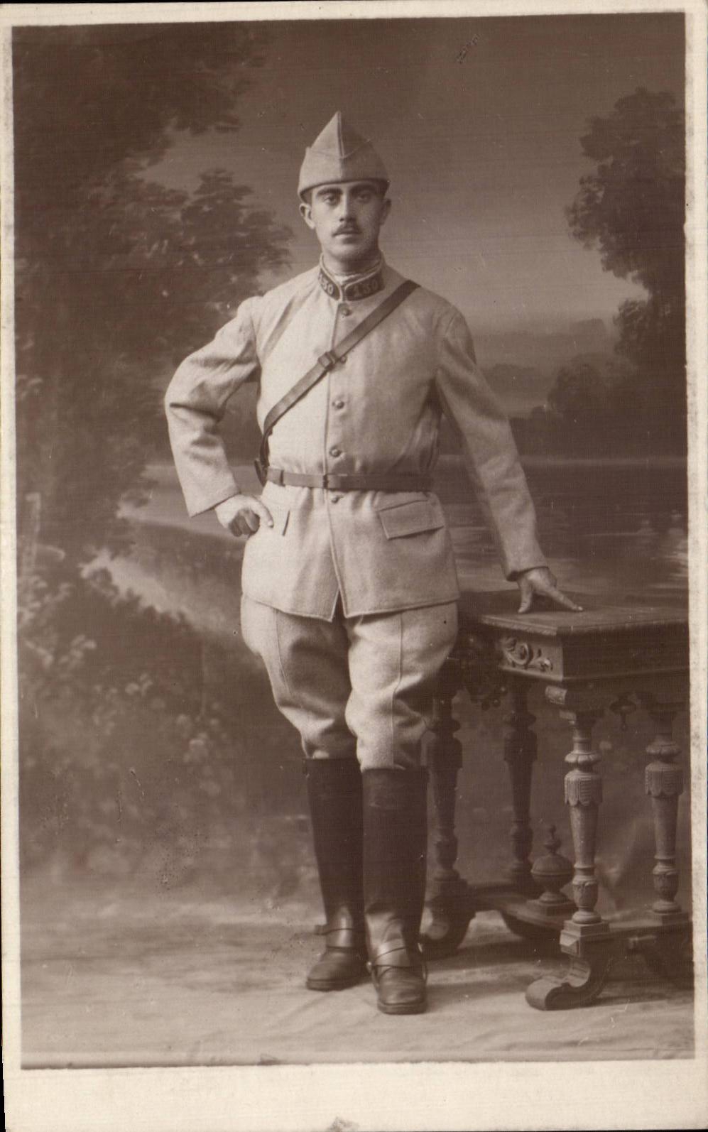 Real photo Militaria Soldier