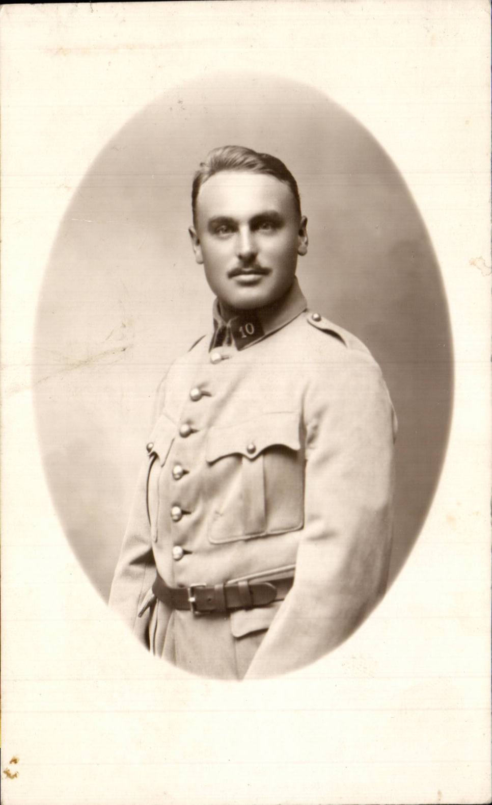 Real photo Militaria Soldier