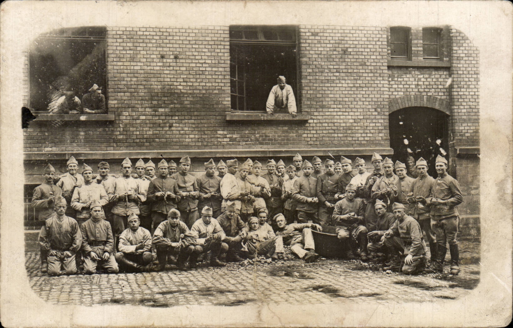 Real photo Militaria Soldiers