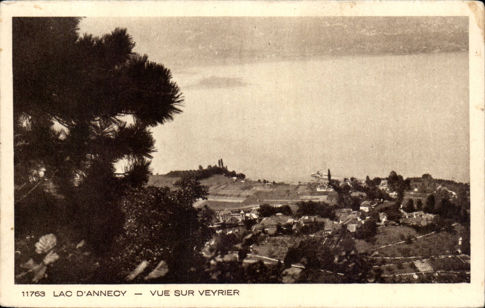 CPA Lac d Annecy Vue sur Veyrier