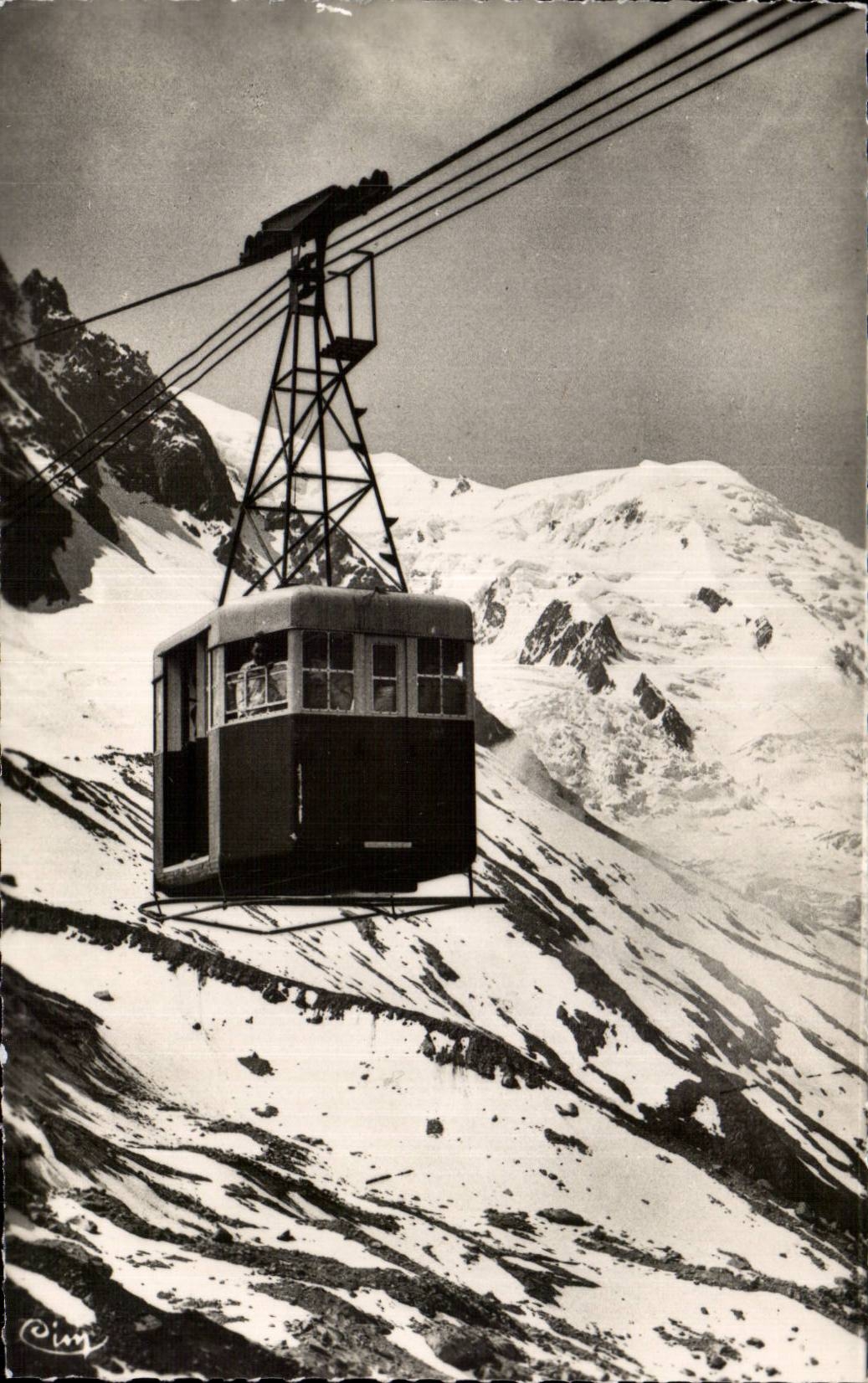 Chamonix - Depart pour l Aiguille du Midi - CPA 