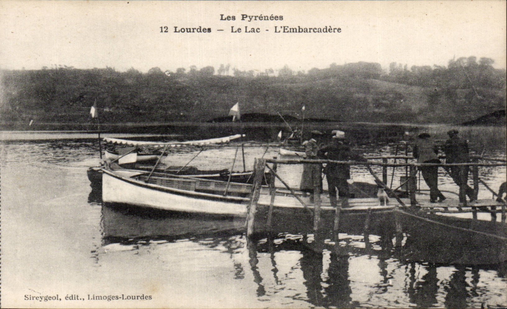 CPA lourdes le lac l embarcadere