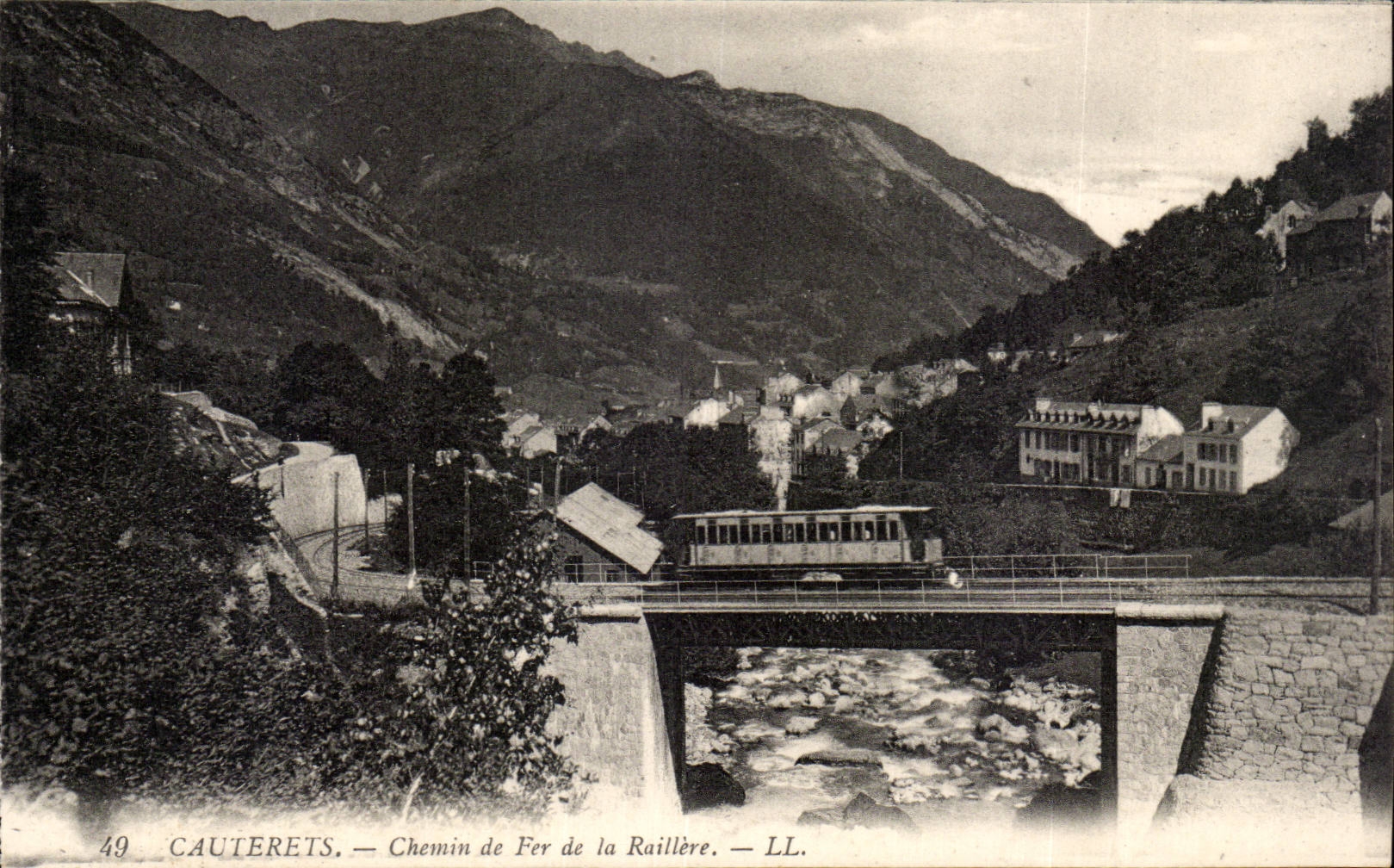 CPA Cauterets Railroad of Raillere