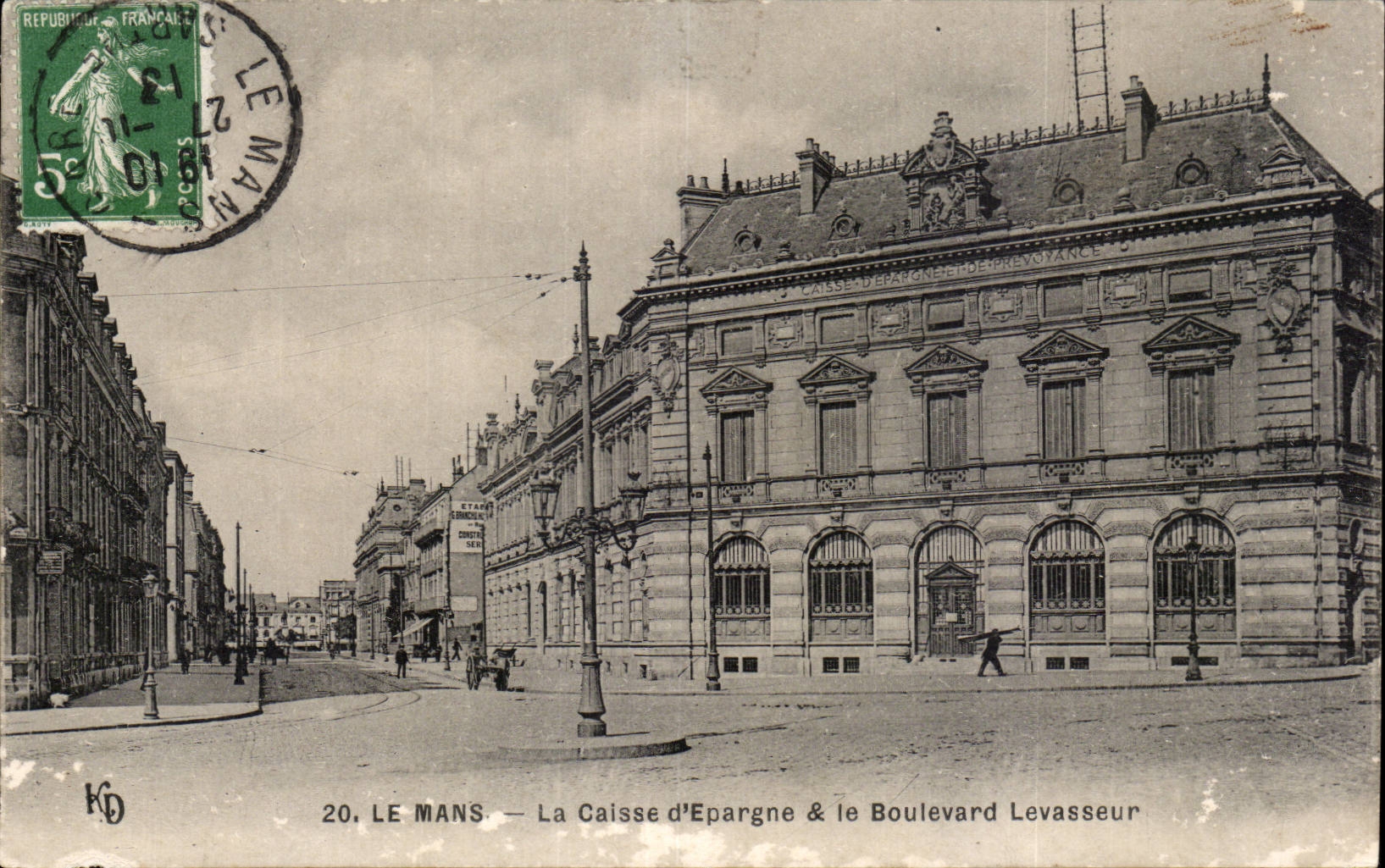 CPA Mans the Case Saves and the Levasseur boulevard