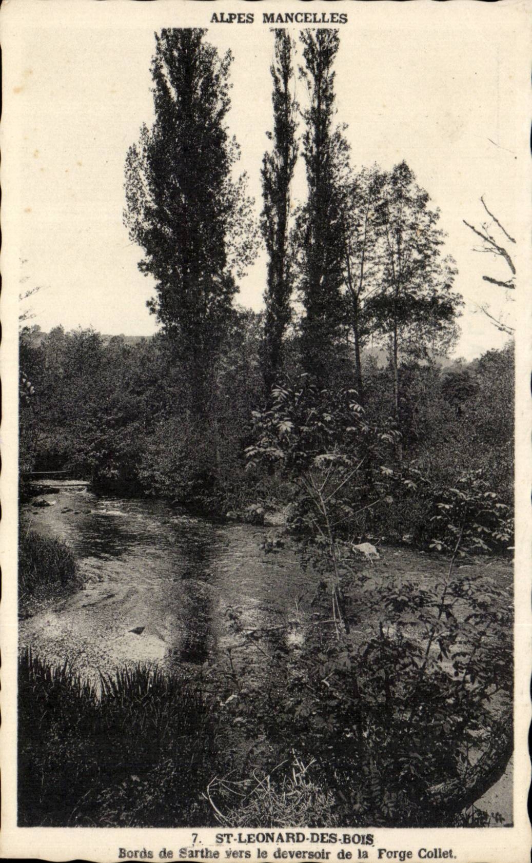 CPA St Leonard of Wood Edges of the Sarthe towards the outfall of the forging mill Collet