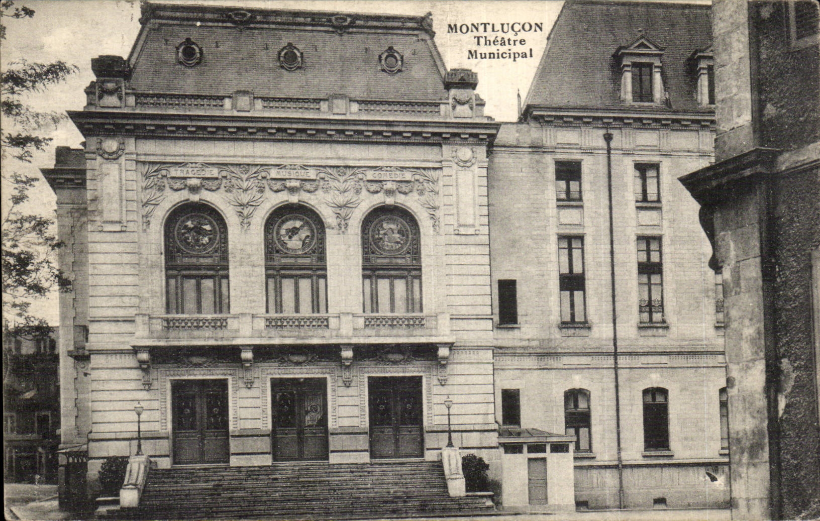 CPA Montlucon municipal Theater