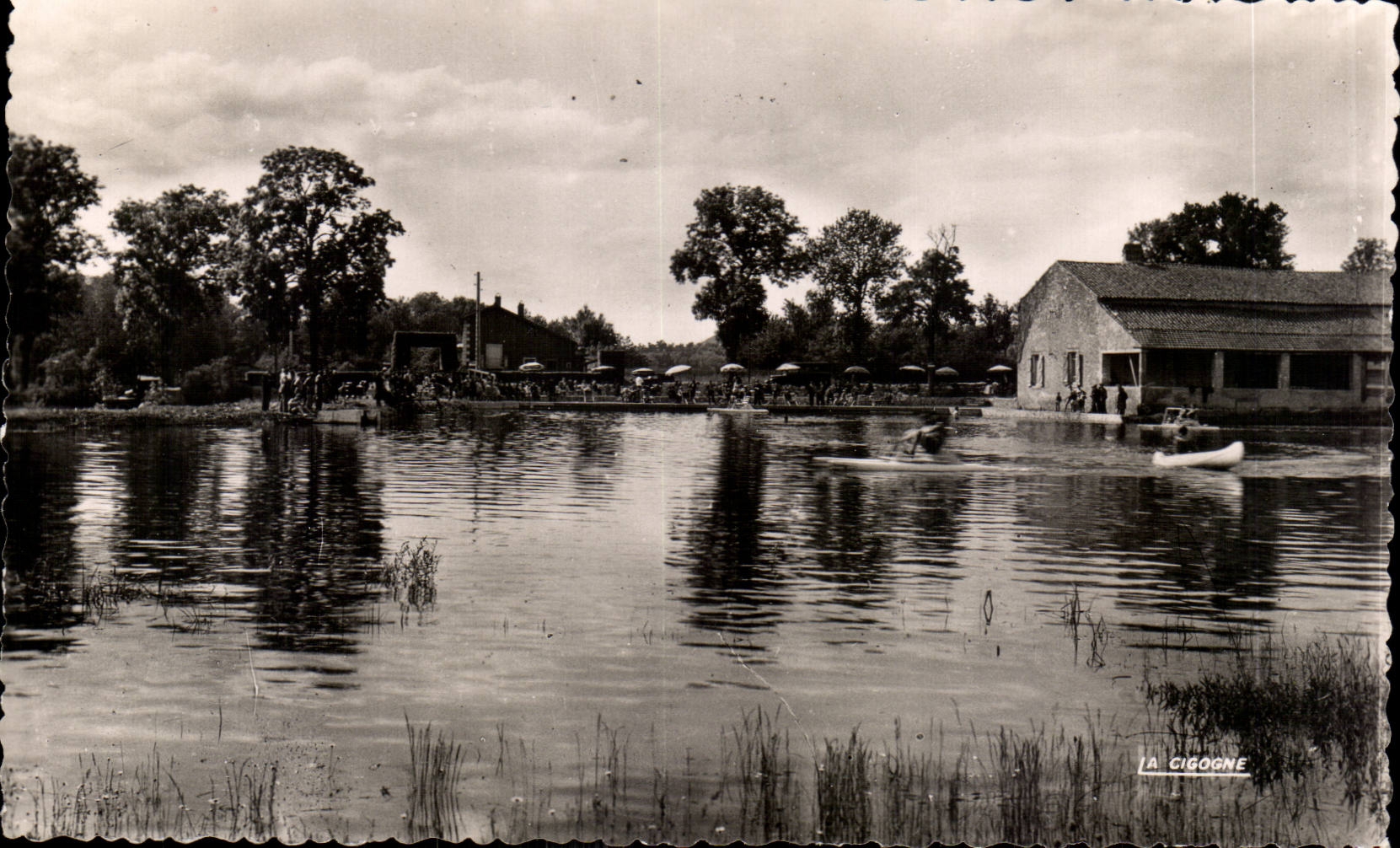 Bourbonne les Bains - Le Casino et son Parc - CPA 