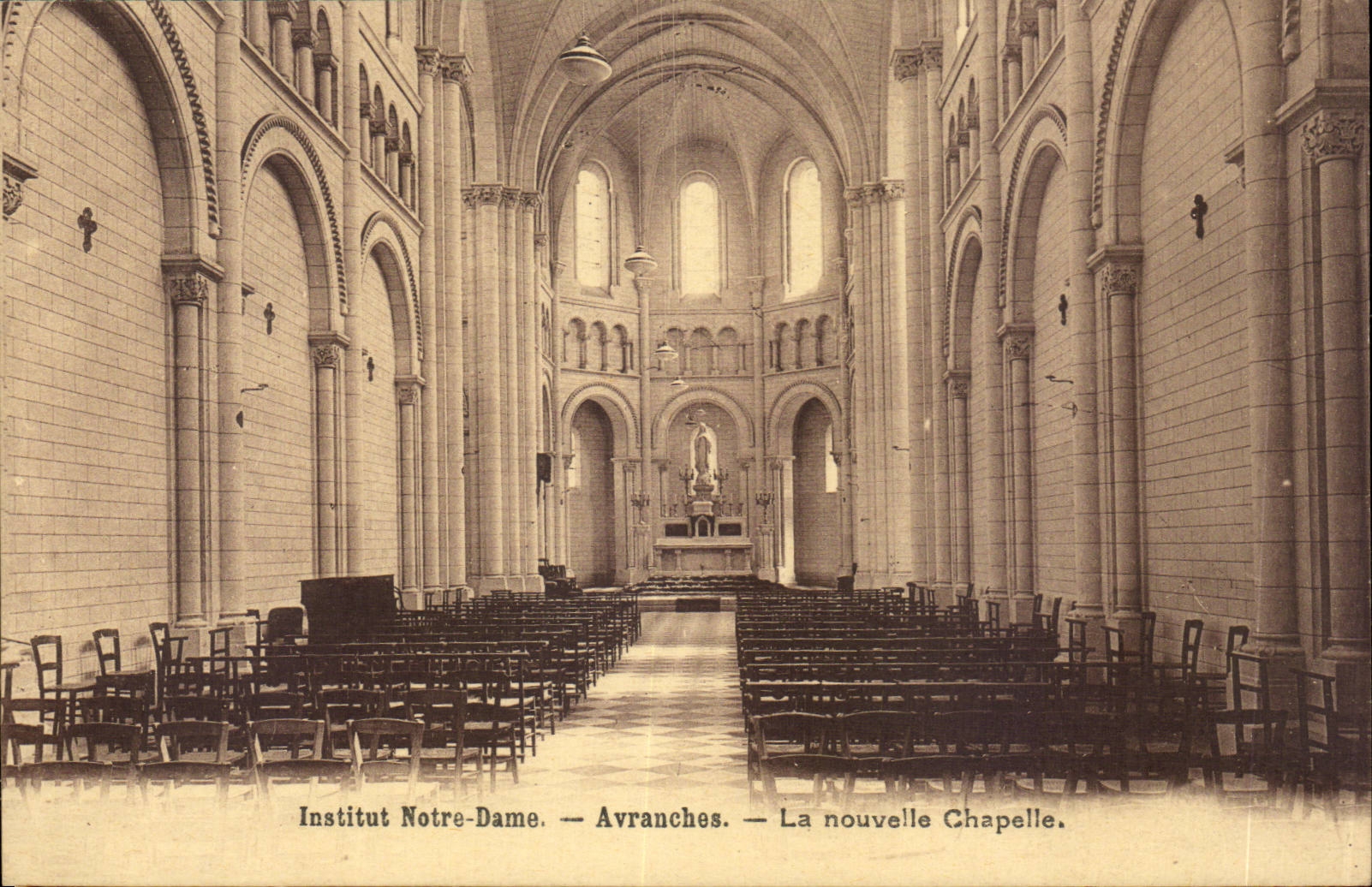 Avranches - la nueva cAmara acorazada - CPA