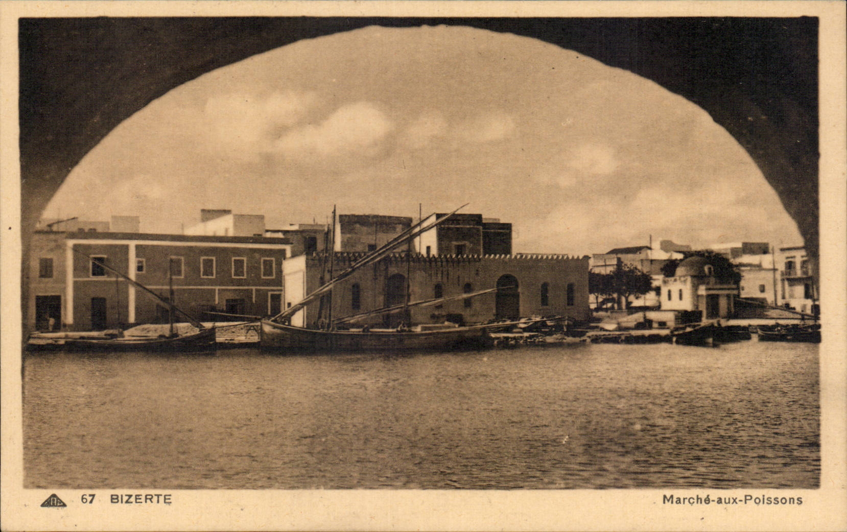 CPA Tunisia Bizerte Market with fish