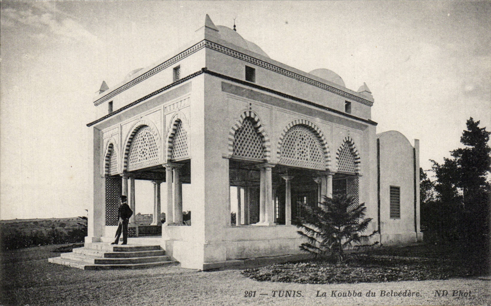 CPA Tunisie Tunis La Koubba du Belvedere