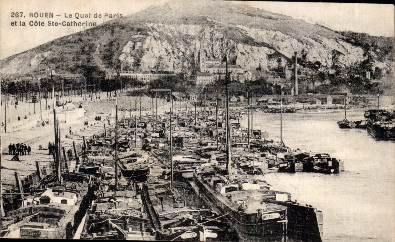 CPA Rouen the quay of Paris and the dimension Catherine