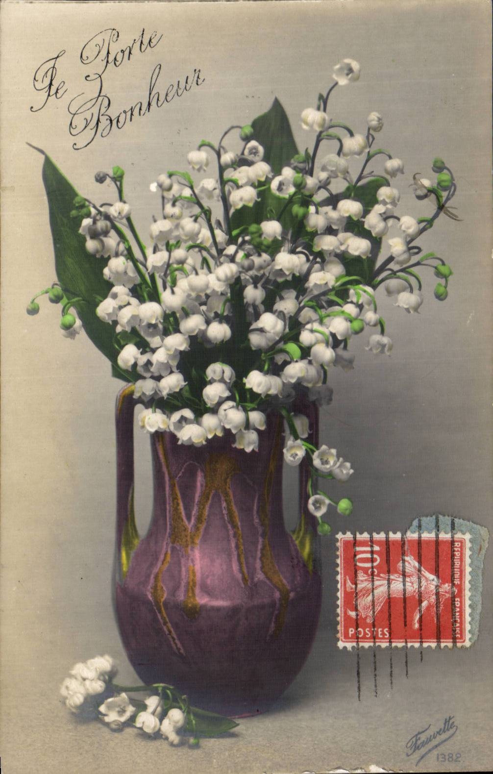 CPA Fantaisie Fleurs Muguet Porte bonheur
