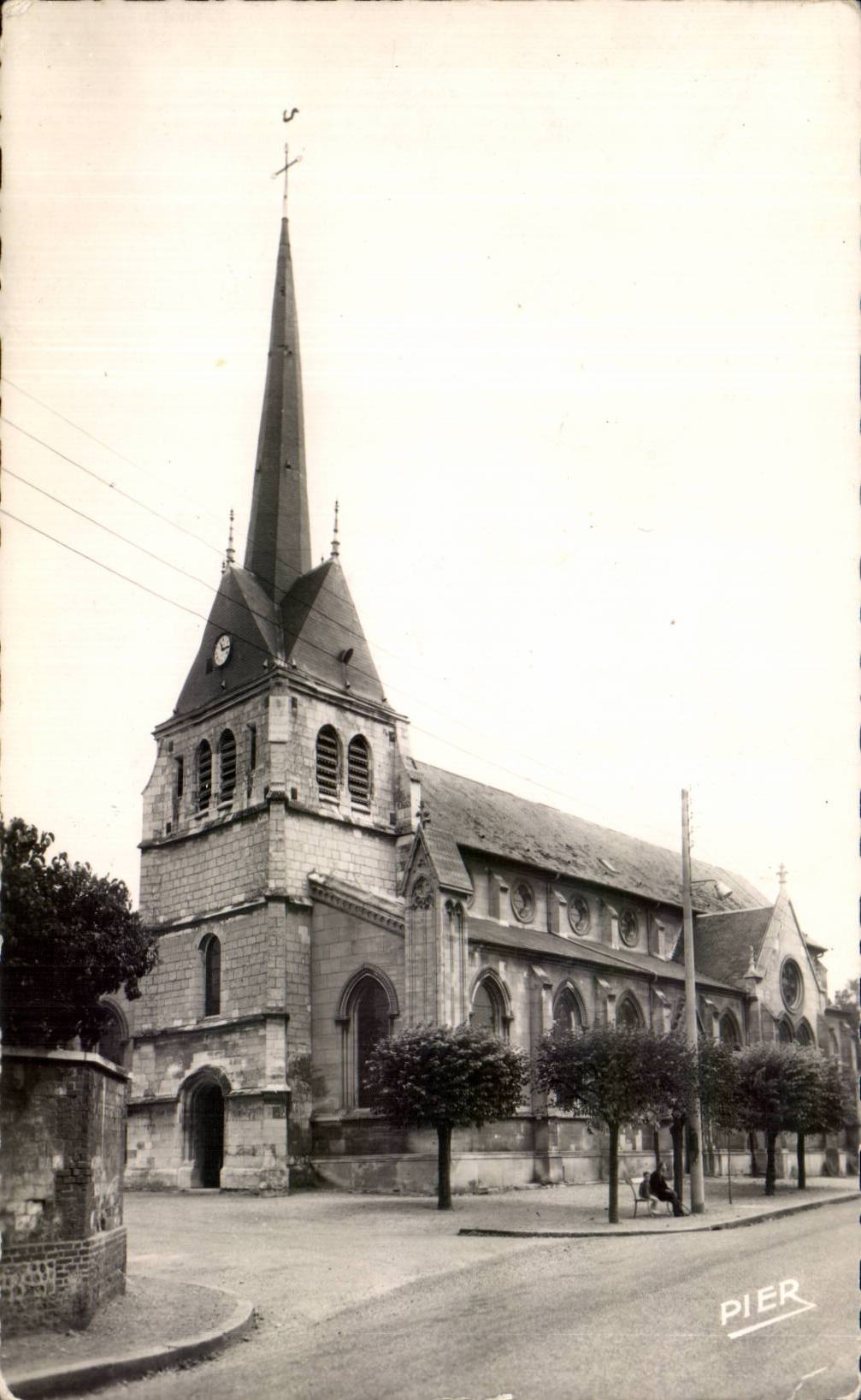 CPSM St Aubin Elbeuf the church