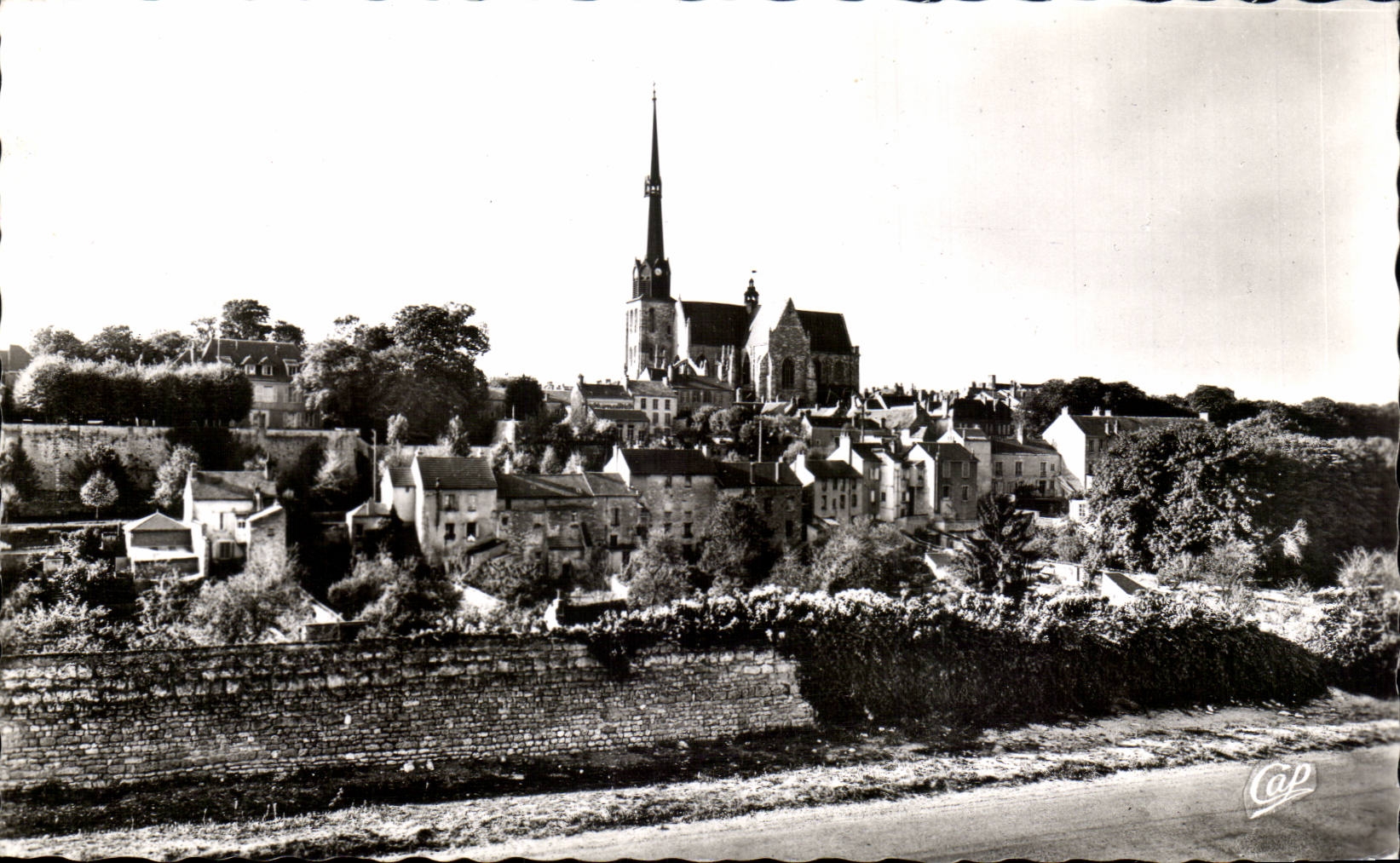 Pithiviers - REAL PHOTO - L Eglise - CPA 