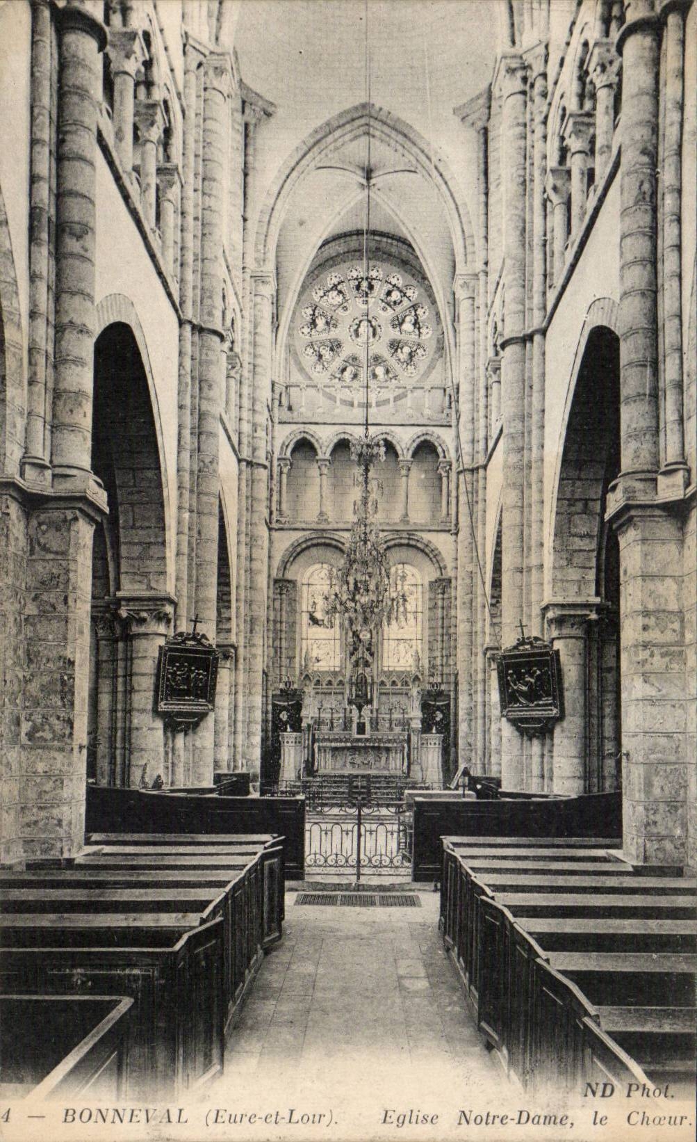 CPA Bonneval Eglise Notre Dame Le choeur
