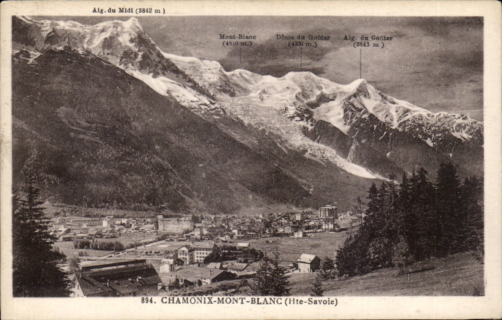 Chamonix - Le Mont Blanc - CPA 