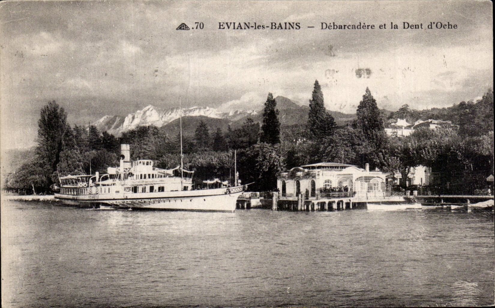 Evian les Bains - Unloading dock and the Tooth Oche - CPA