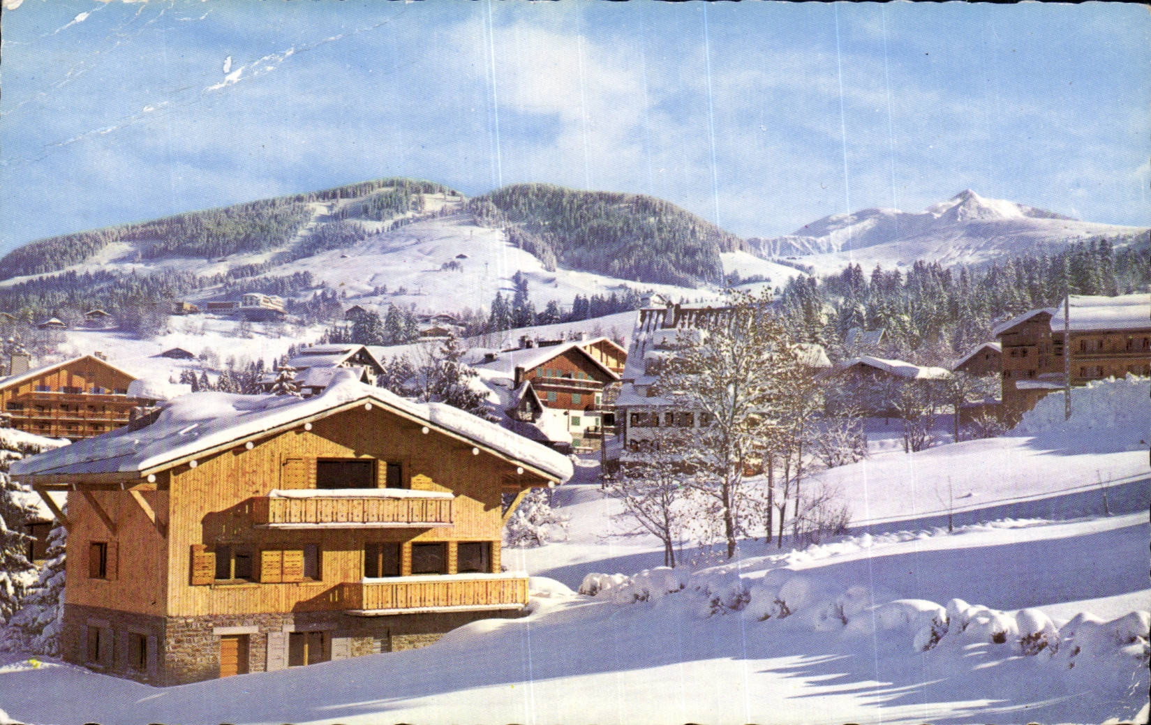 CPA Megeve the city the Mount Alpine laburnum and the Mount Blanc