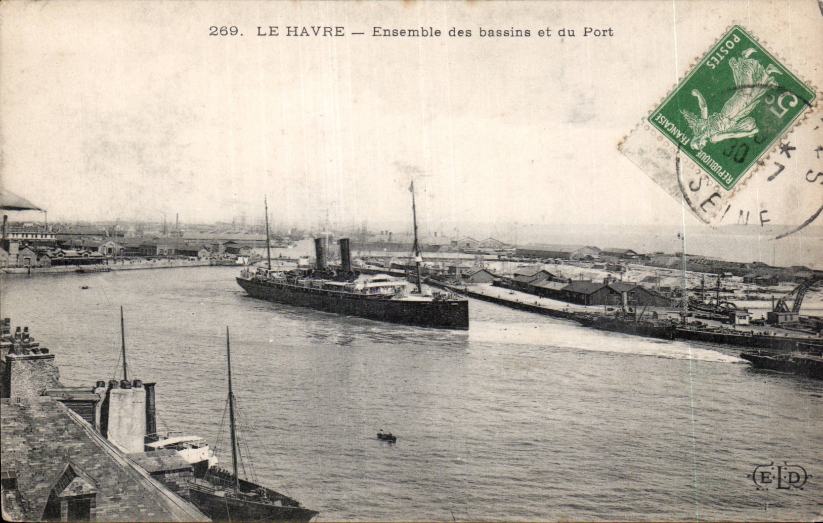 CPA Le Havre Together of the basins and the port Steamer Boat Boat