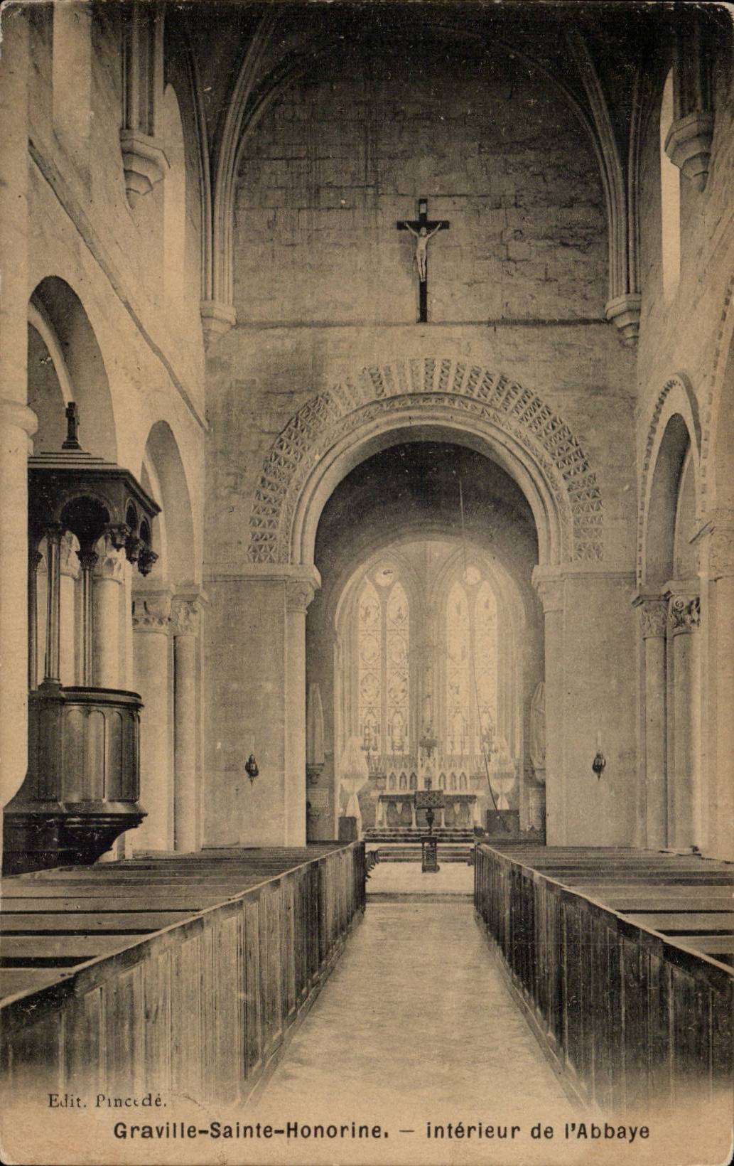 CPA Graville Sainte Honorine Interior of abbey