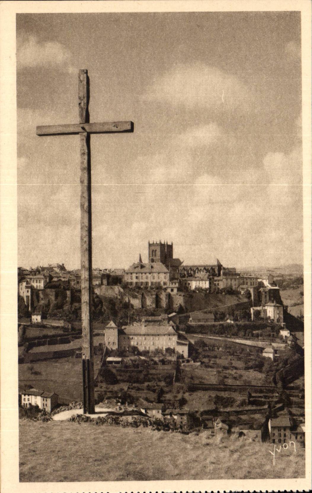 Saint Flour - the Cathedral and its Walls - CPA