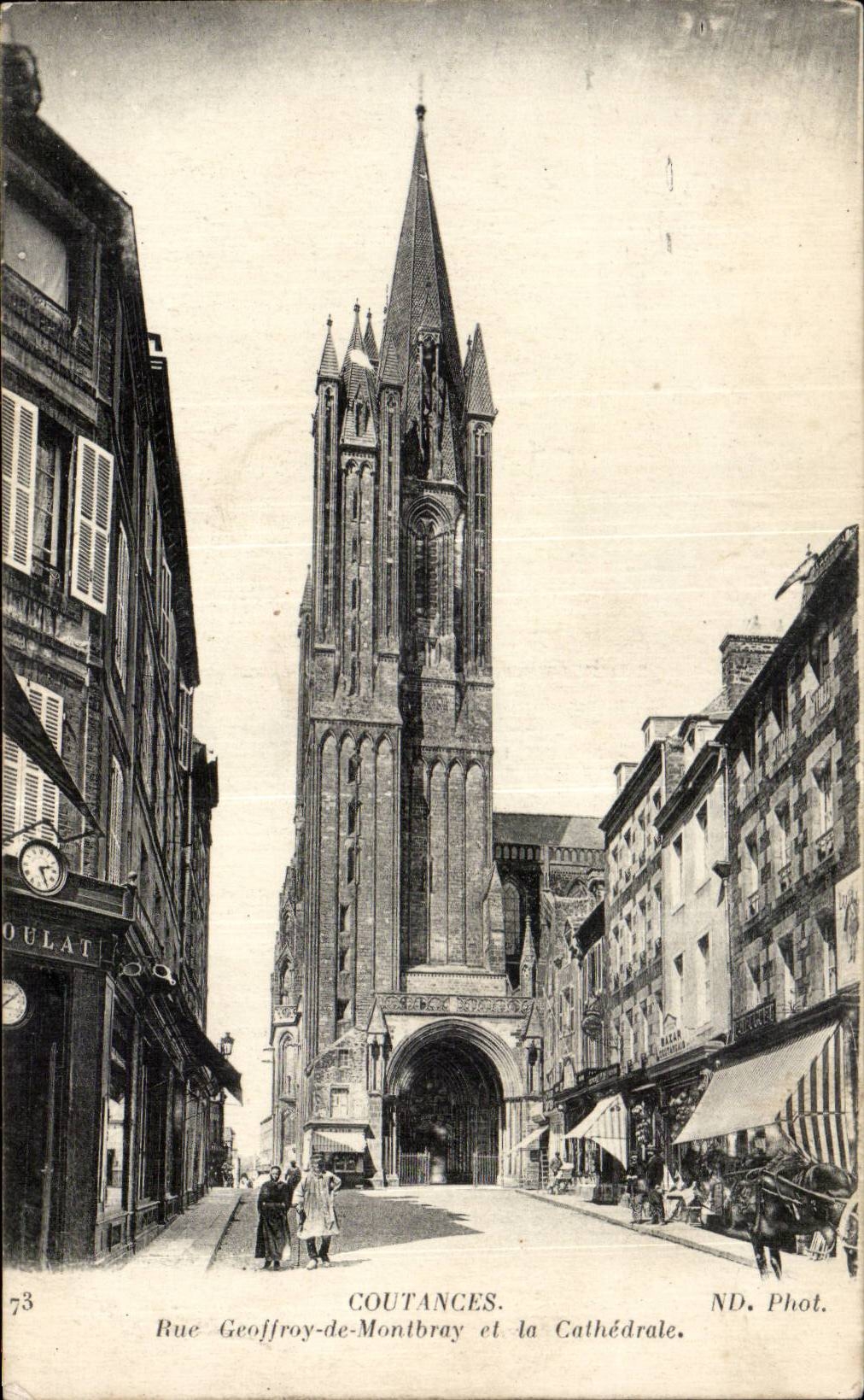 Coutances - Rue Geoffroy le Montbray - La Cathedrale - CPA