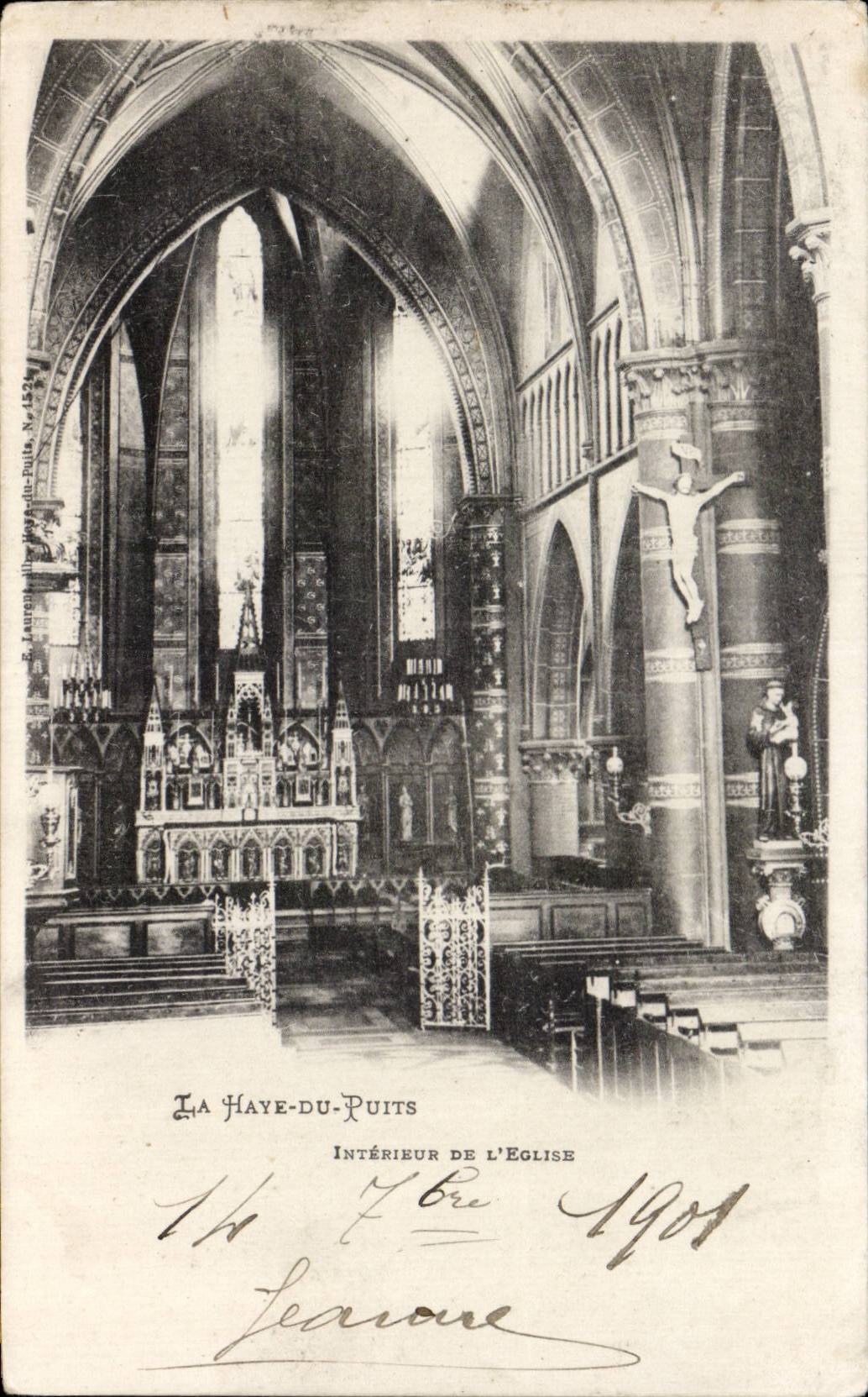 CPA La Haye du Puits Interieur de l eglise