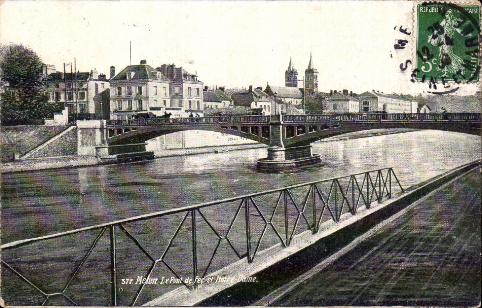 Melun - el puente del hierro - CPA