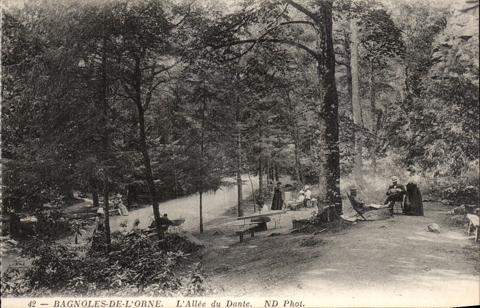 Bagnoles de l Orne - L Allee du Dante - CPA