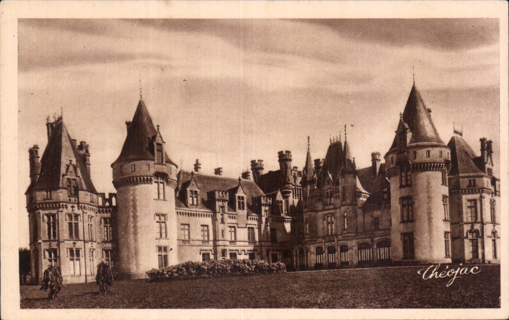 Castle of Bort - CPA