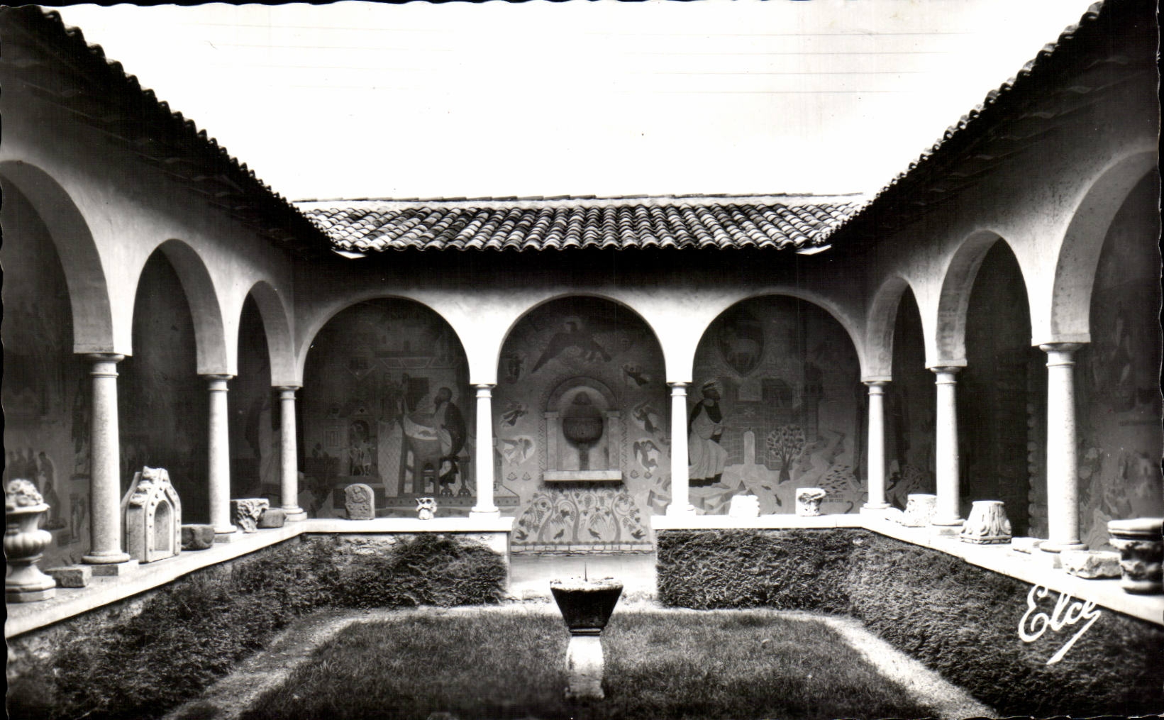 Island Oleron - Perroche - the Cloister - CPA