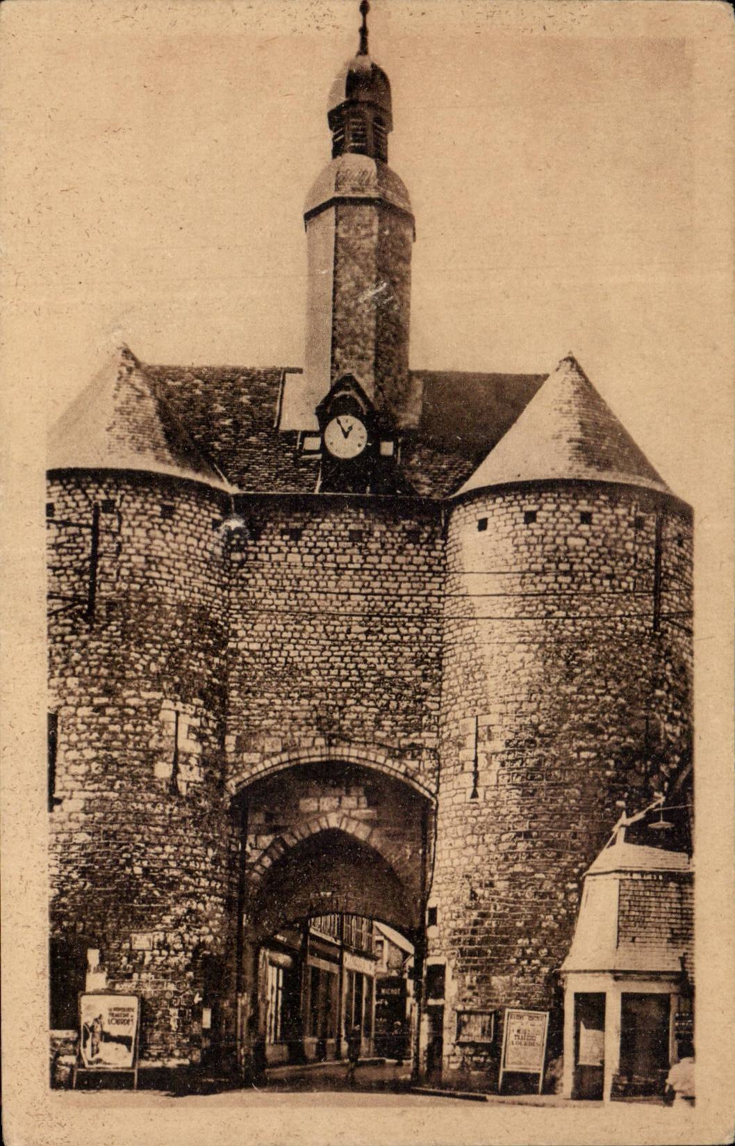 Mehun on Yevre - Gate of the City - Village - CPA