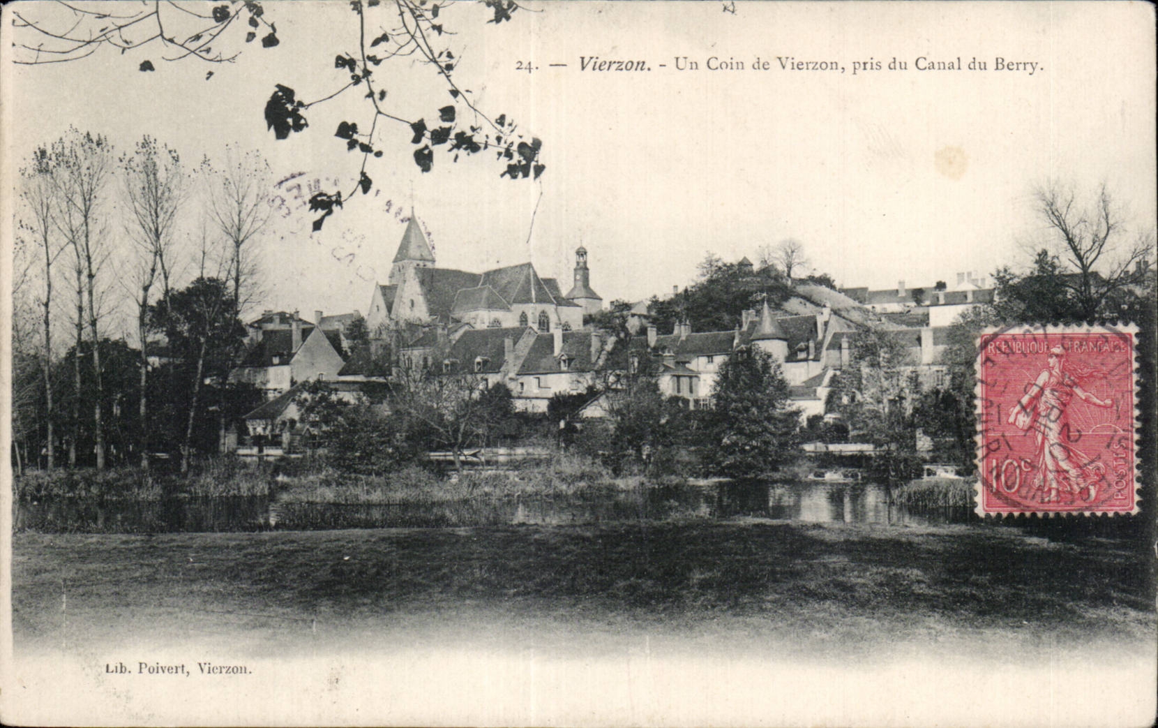 CPA Vierzon a corner of Vierzon taken of the canal of Berry
