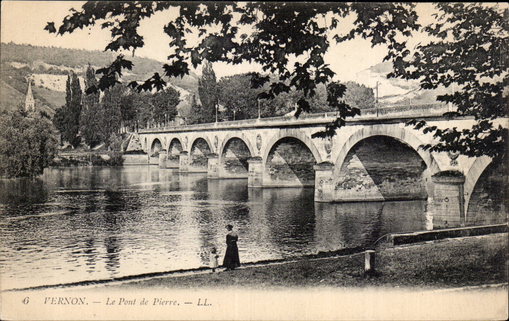 CPA Vernon the stone bridge