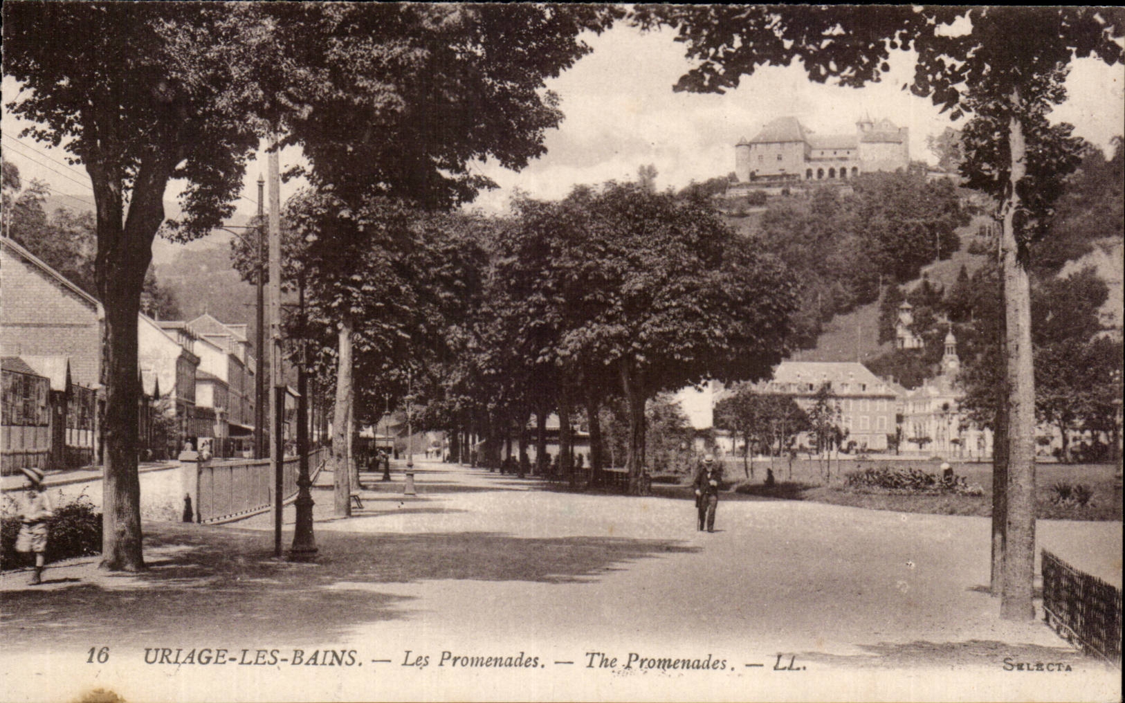 Uriage les Bains - Les Promenades - CPA 